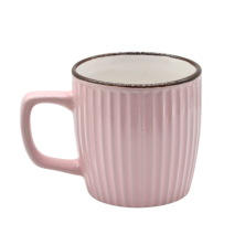 Taza rosa lineas